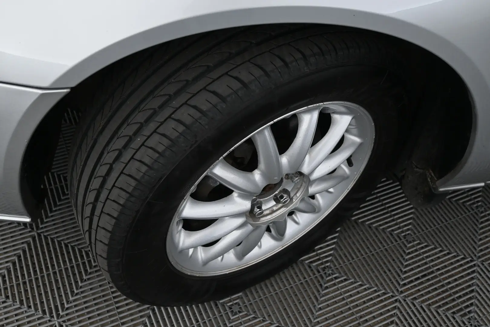 Car Image - 5ZKgYPxqpAlMYmlfuSYrJQ
