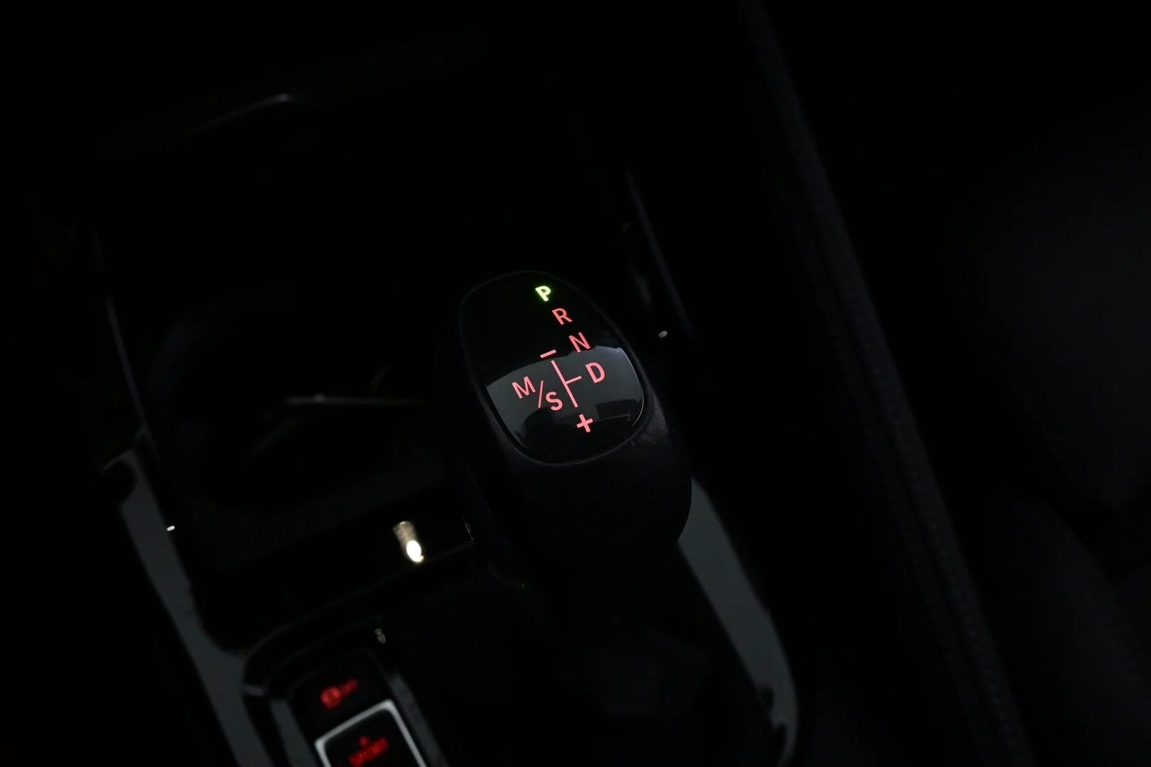 Car Image - 4GQH2LuB9dNzhQ1Fj5JPRX