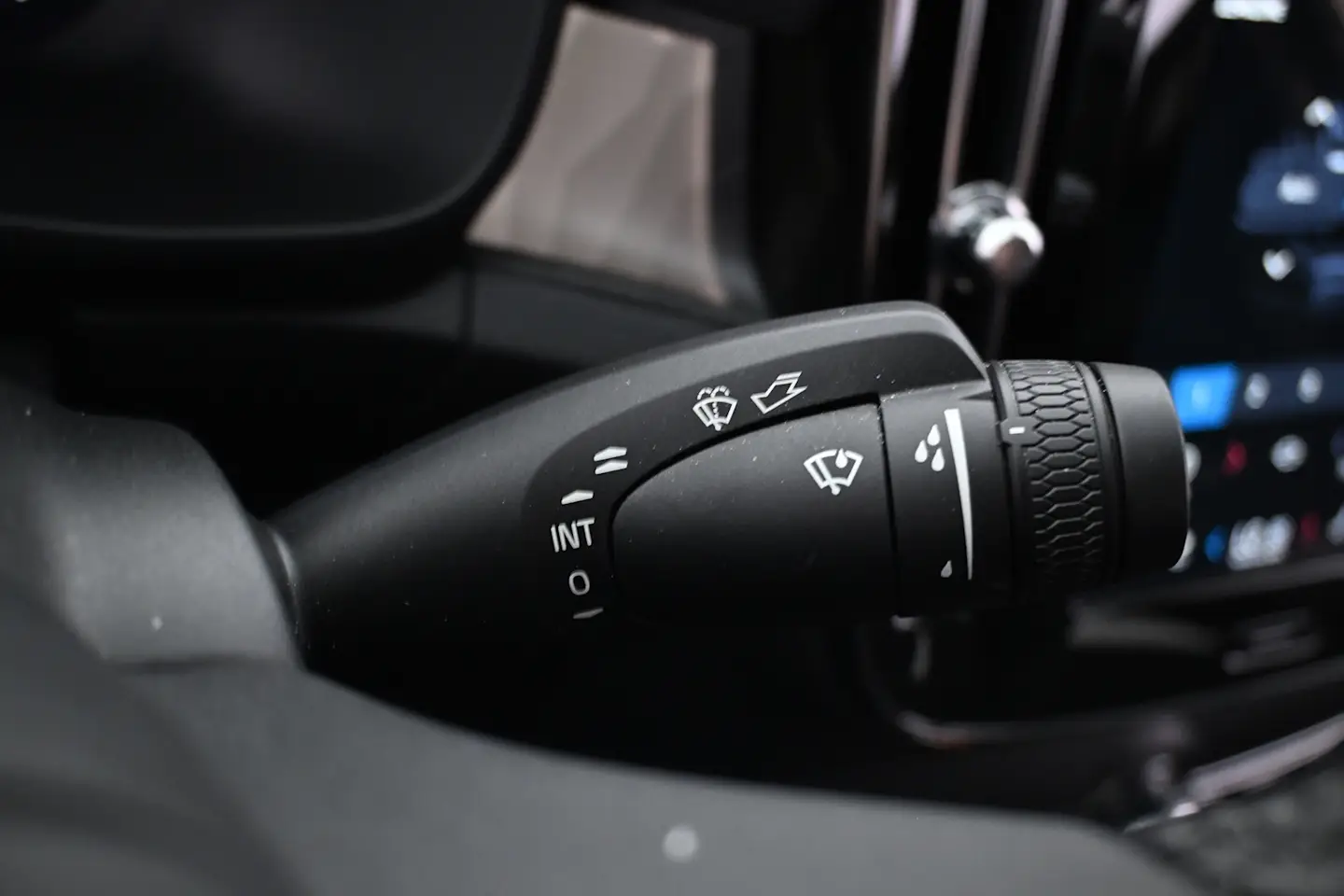 Car Image - 6ASo3uzImekx8Lg2LNgY0Q