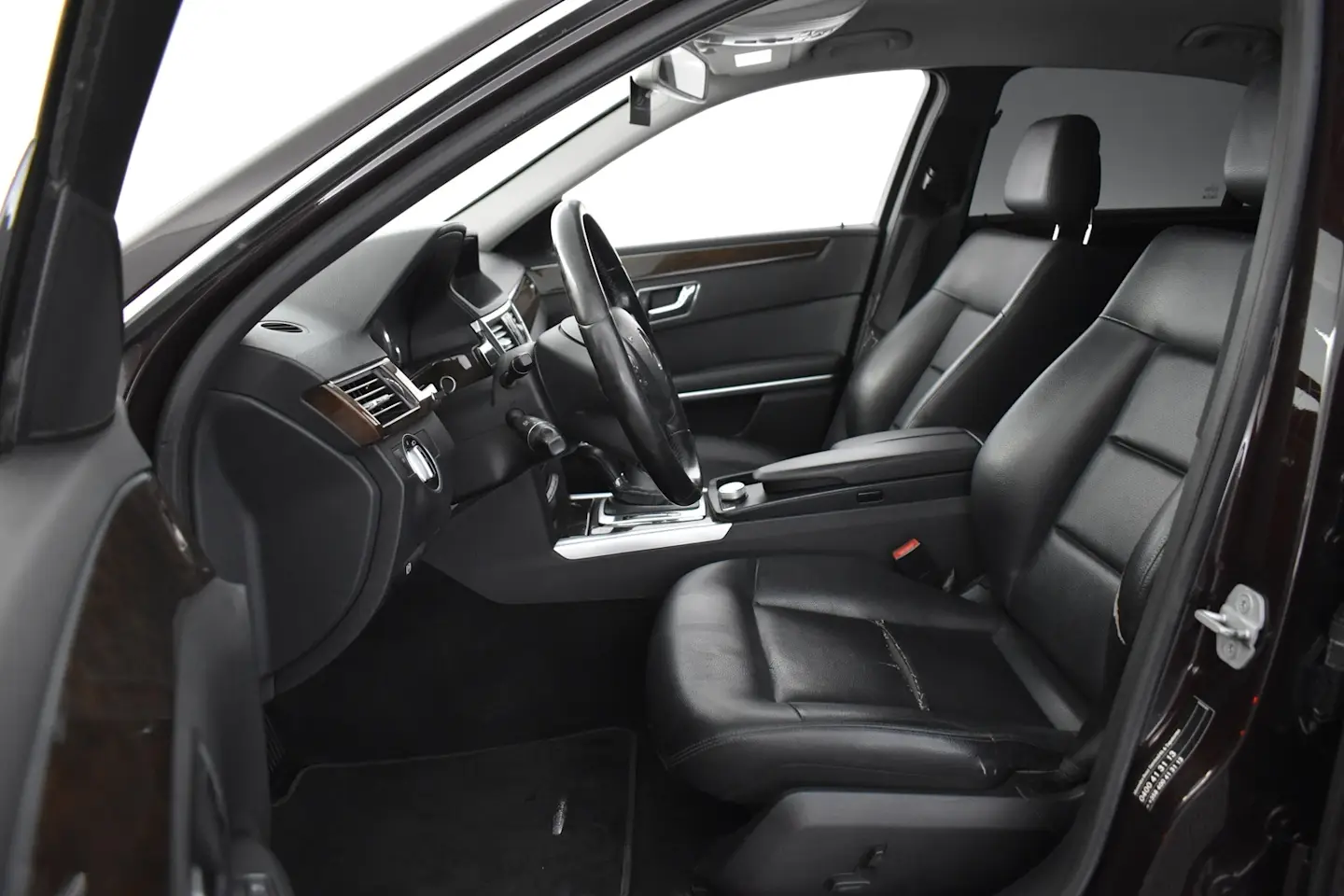 Car Image - 2FRefRx0H2m9Wj79UFgDHp