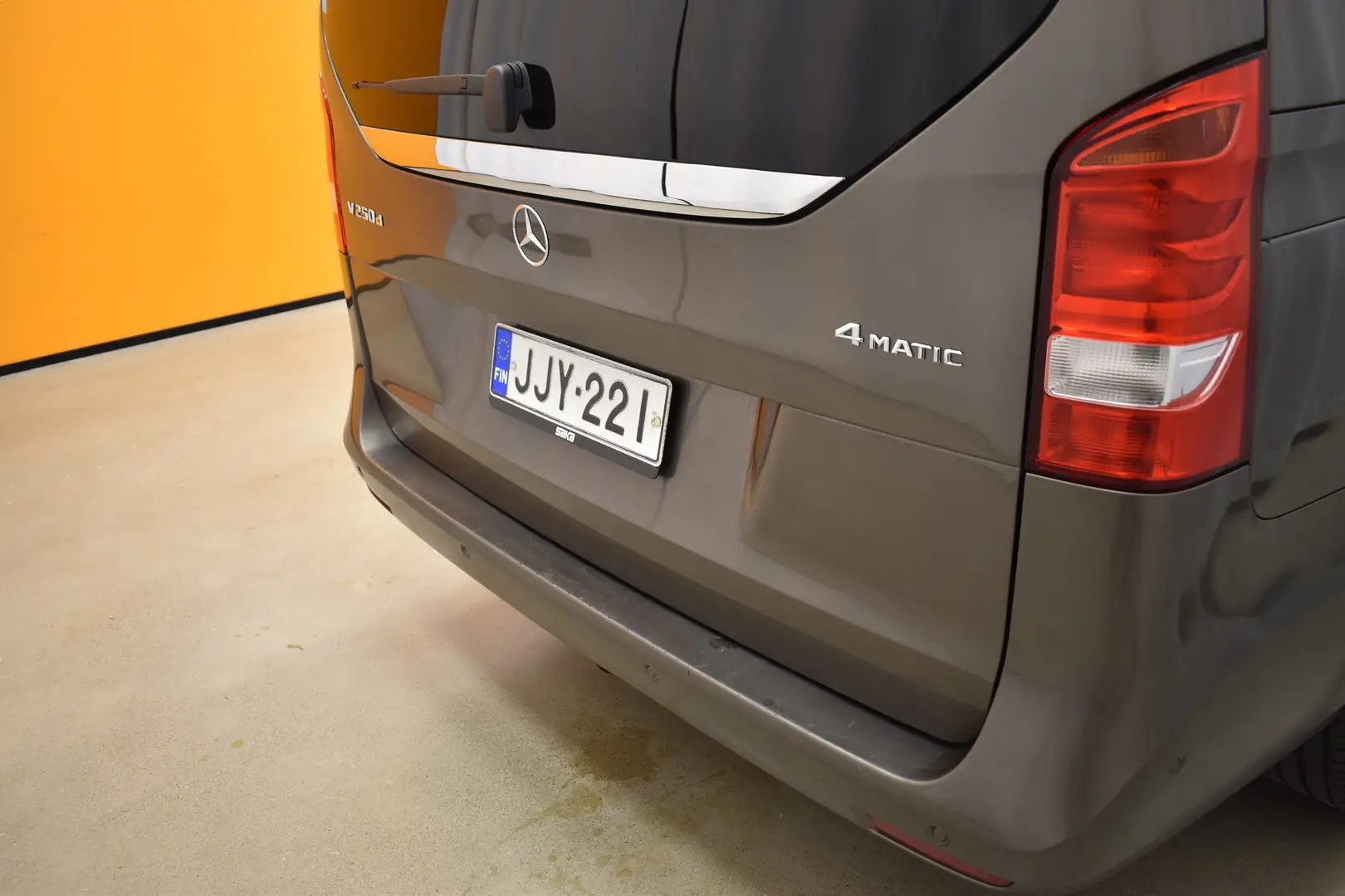 Car Image - 7ajoYLlsLtB4FRJjb9Vmpa