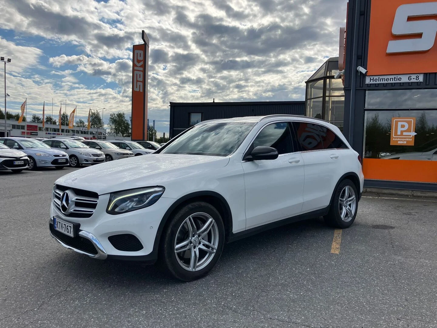Car Image - yphnNgxUfUhlw8Jahl8zu