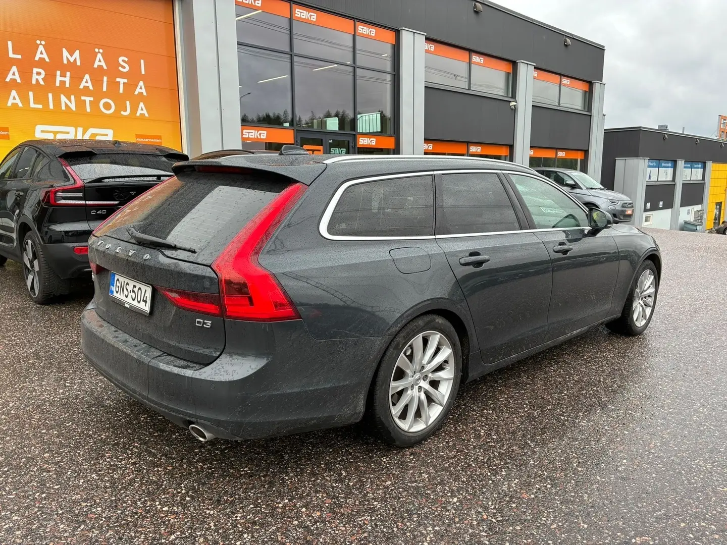 Car Image - 4SzcsBCrznhiW5eJWikTmO