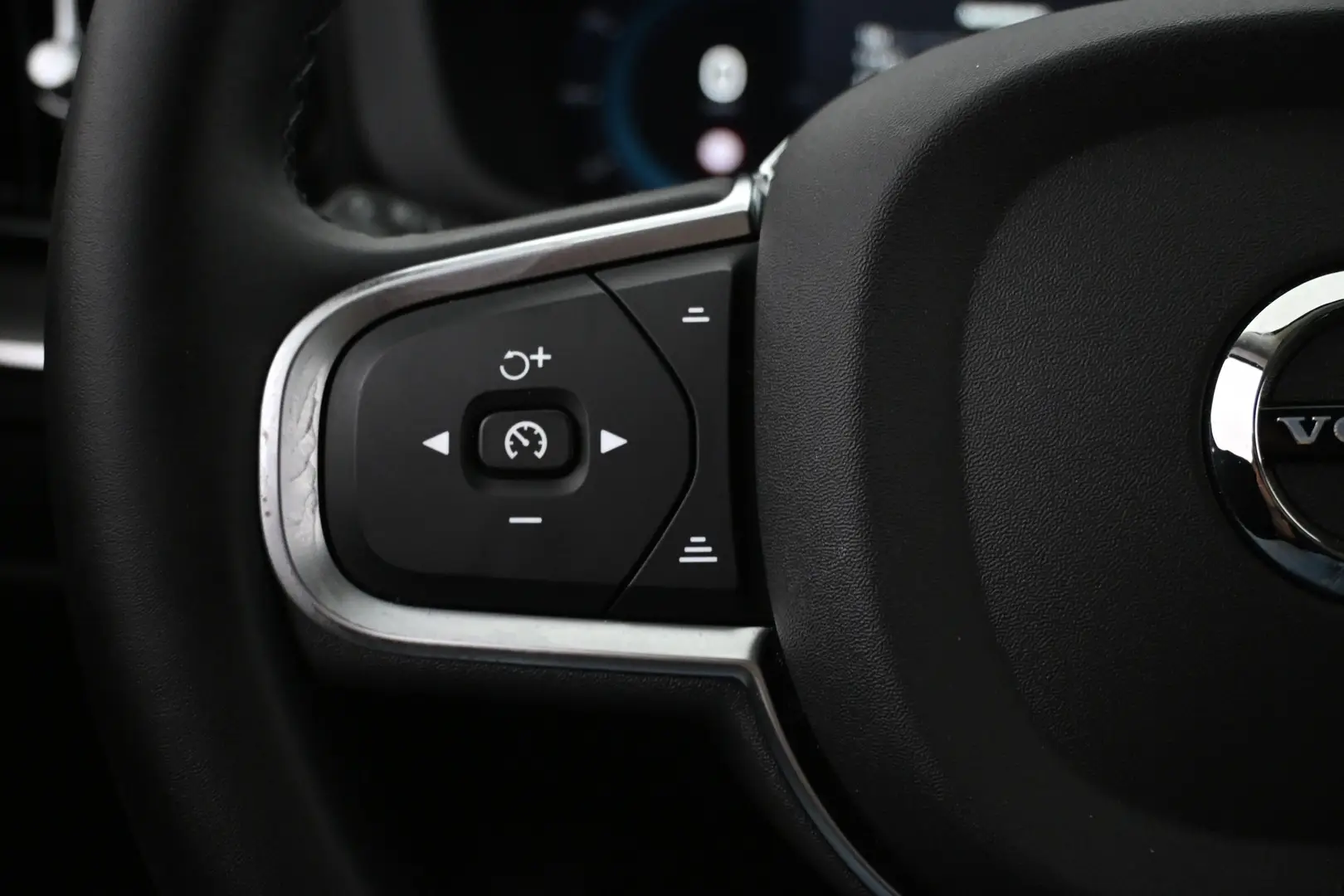 Car Image - 1ky3ldFvrCzQ1tyOoxPPZy