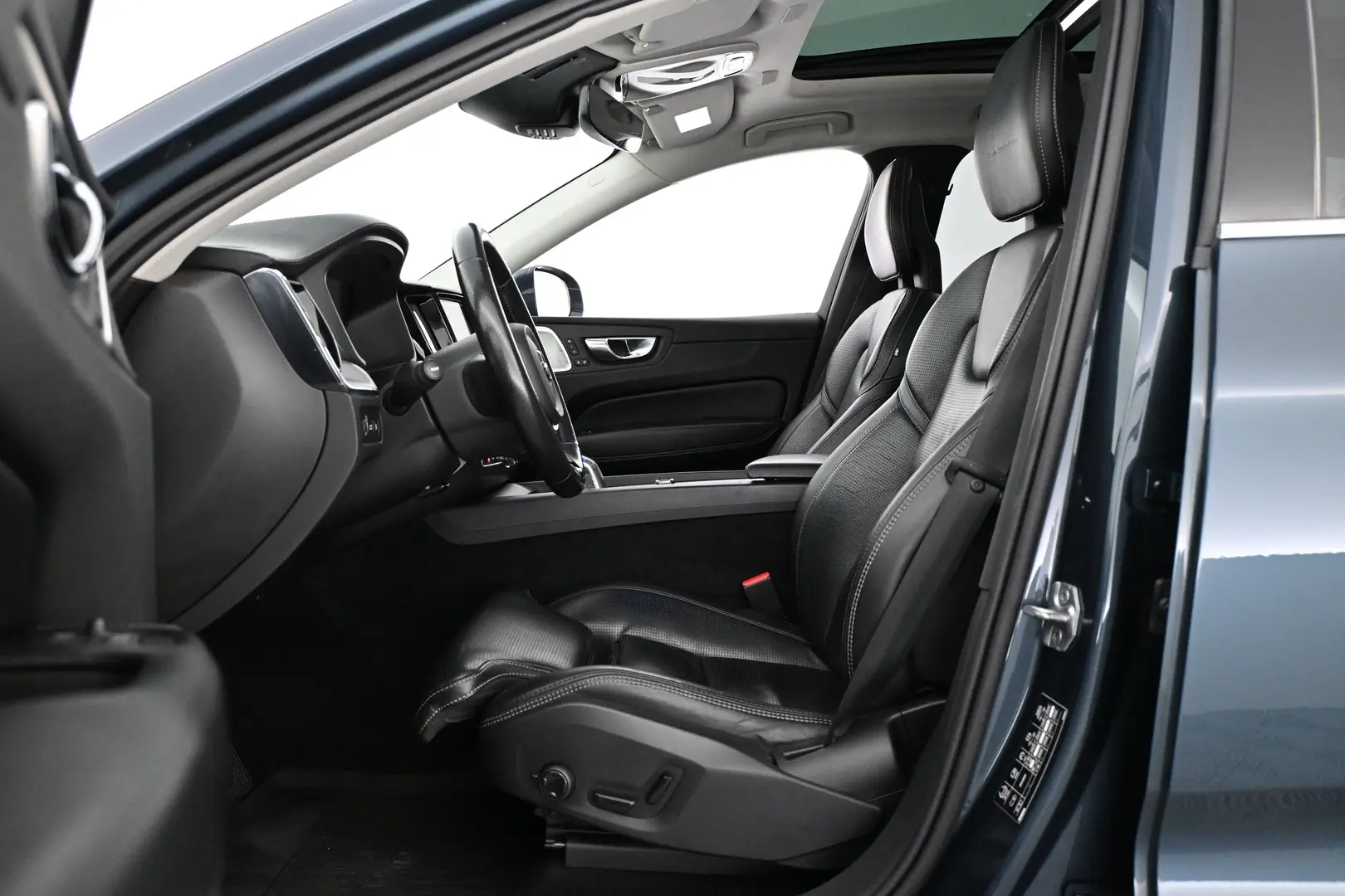 Car Image - 49EhF0f5gg22xxBRqOzEHq