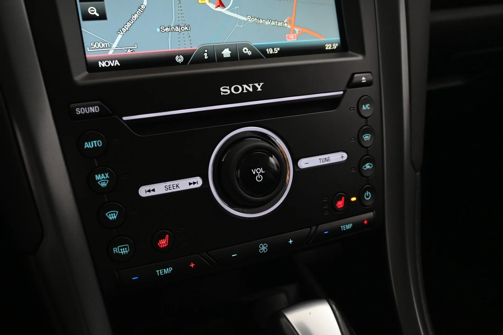 Car Image - 61JXP0tbHtWT9RUb8y07jJ