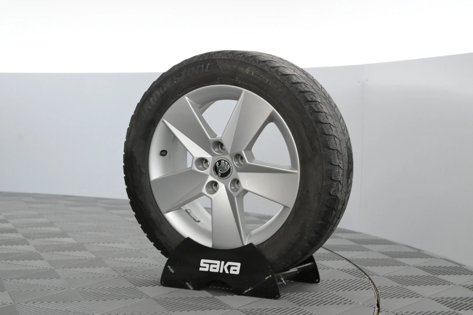 Car Image - 5zYbDNDDCzCe2qiX7MGo1Y