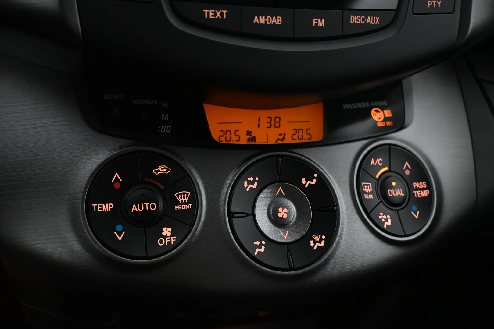 Car Image - 2ACG5E5Jp1gQSAOSYK8VVd