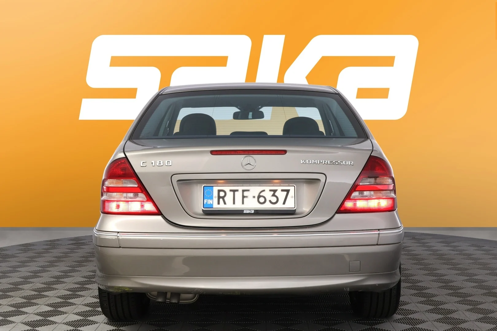 Car Image - 3dlqT7jko6rzZJnX8kjf4b