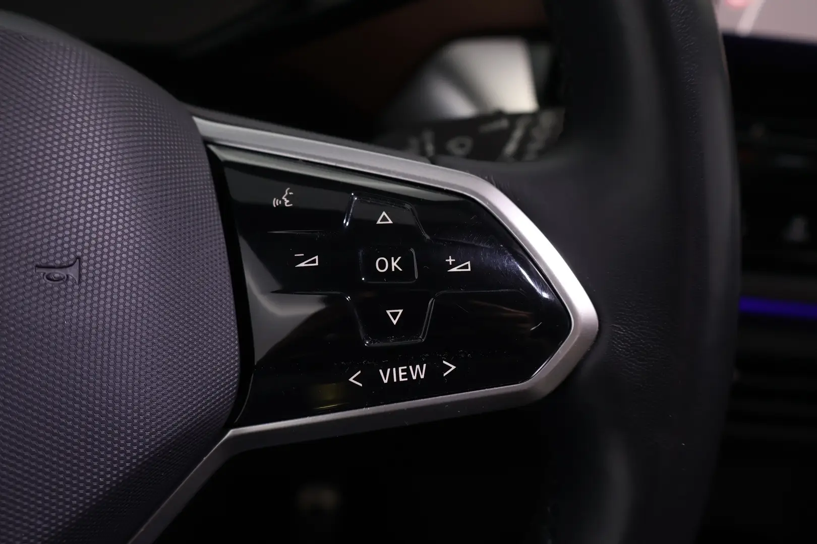 Car Image - 5QE6SlGeCXw5pgygSVBXib