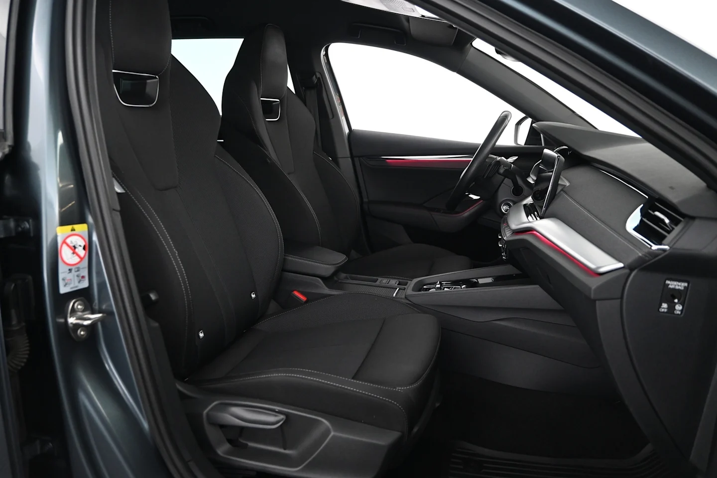 Car Image - 2cBjIo4QXgwH9VsO5qsAPR