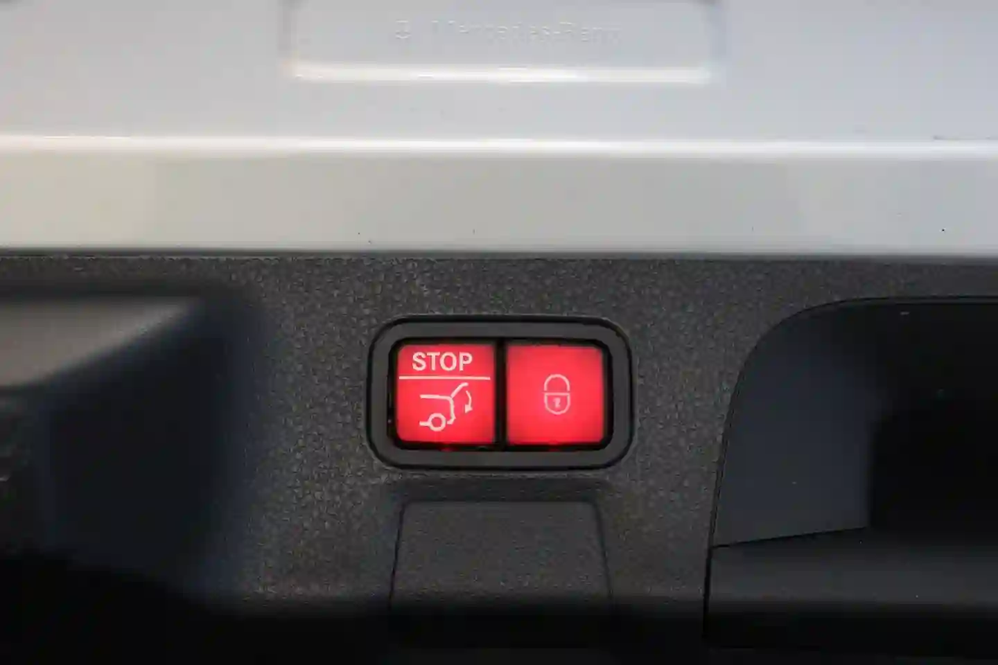 Car Image - da1yGszLHvMBmWHZW5C4F