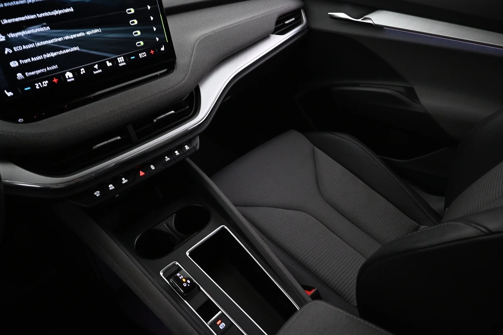 Car Image - 5uEqax3KqAD7QXfBWXO9ri