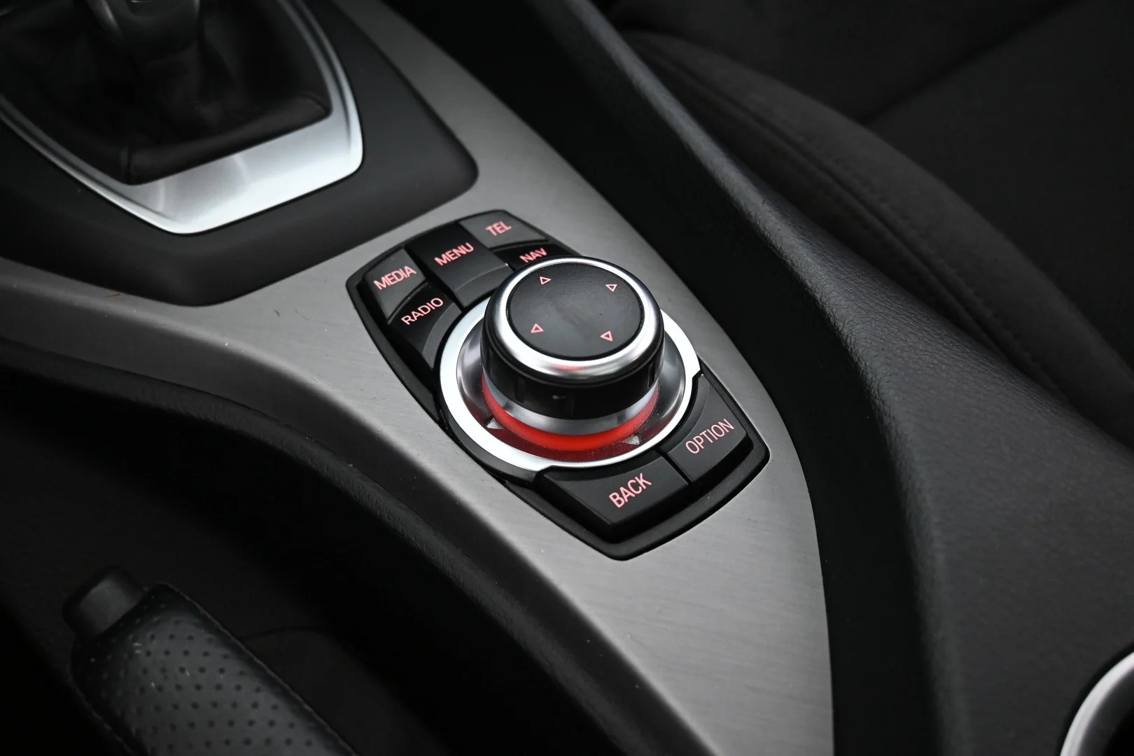 Car Image - 1P833J1erQ1gr7Hvv1kKkf