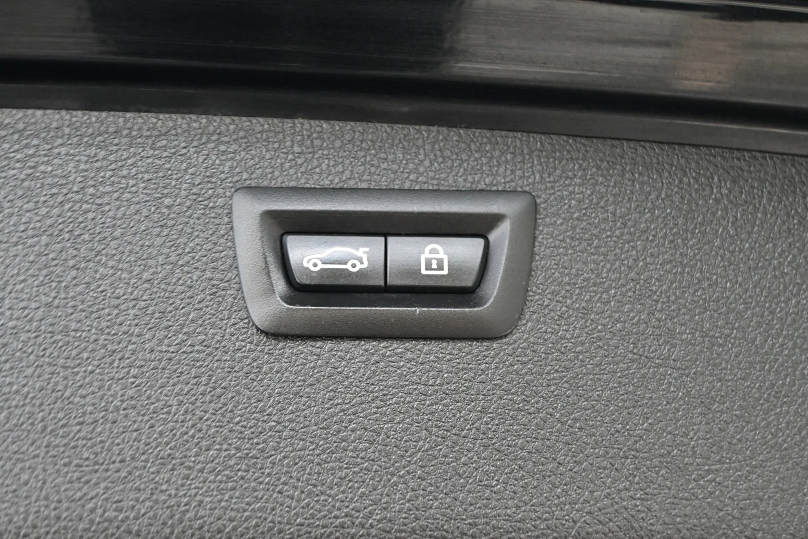 Car Image - 3yFtG3u9yA1alsbTQUdUP4