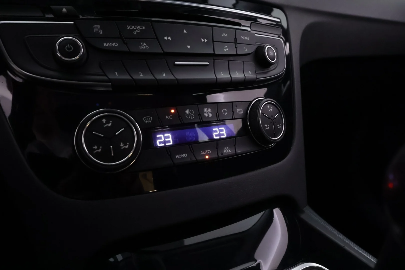 Car Image - 2rutqAn32AlBPOEljUgGSe