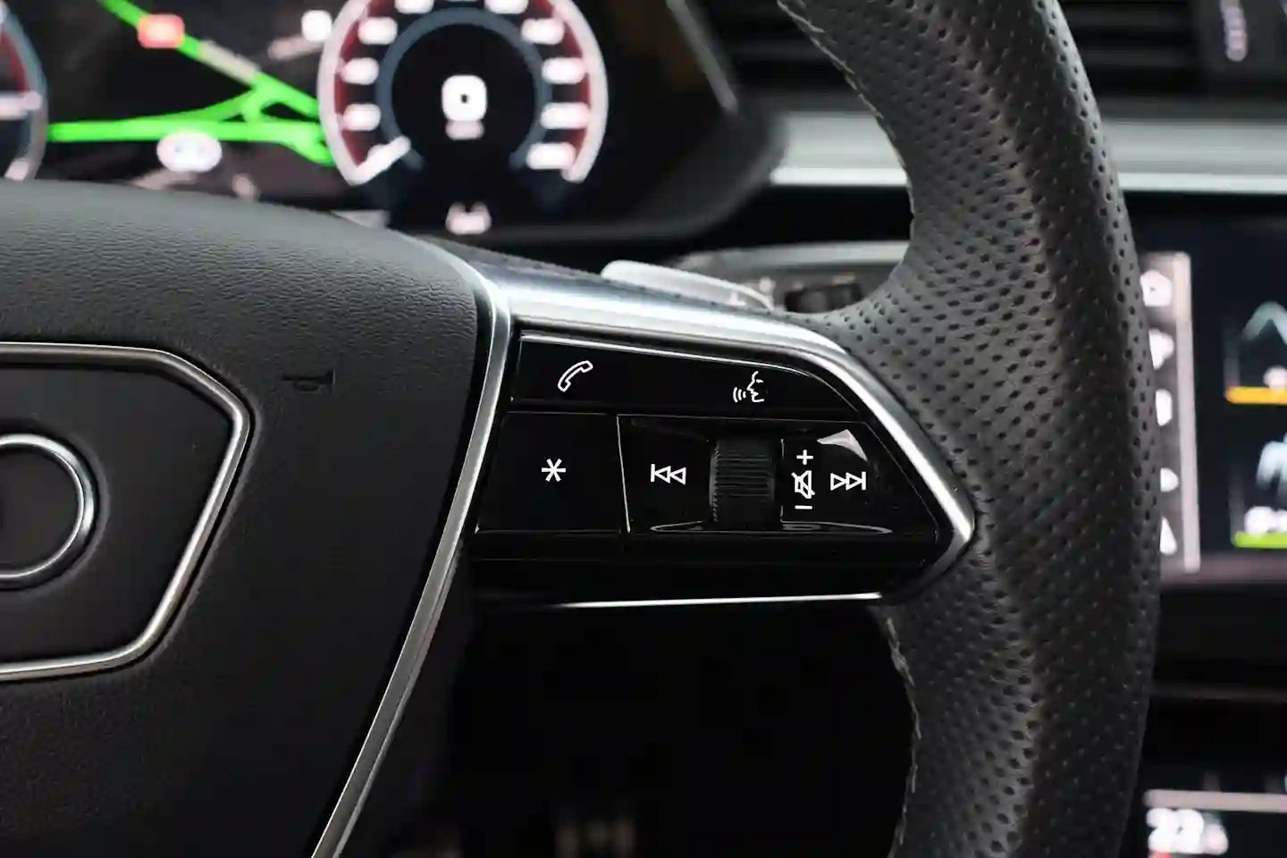 Car Image - 5trnScceGtxTrC4zPXKTCt