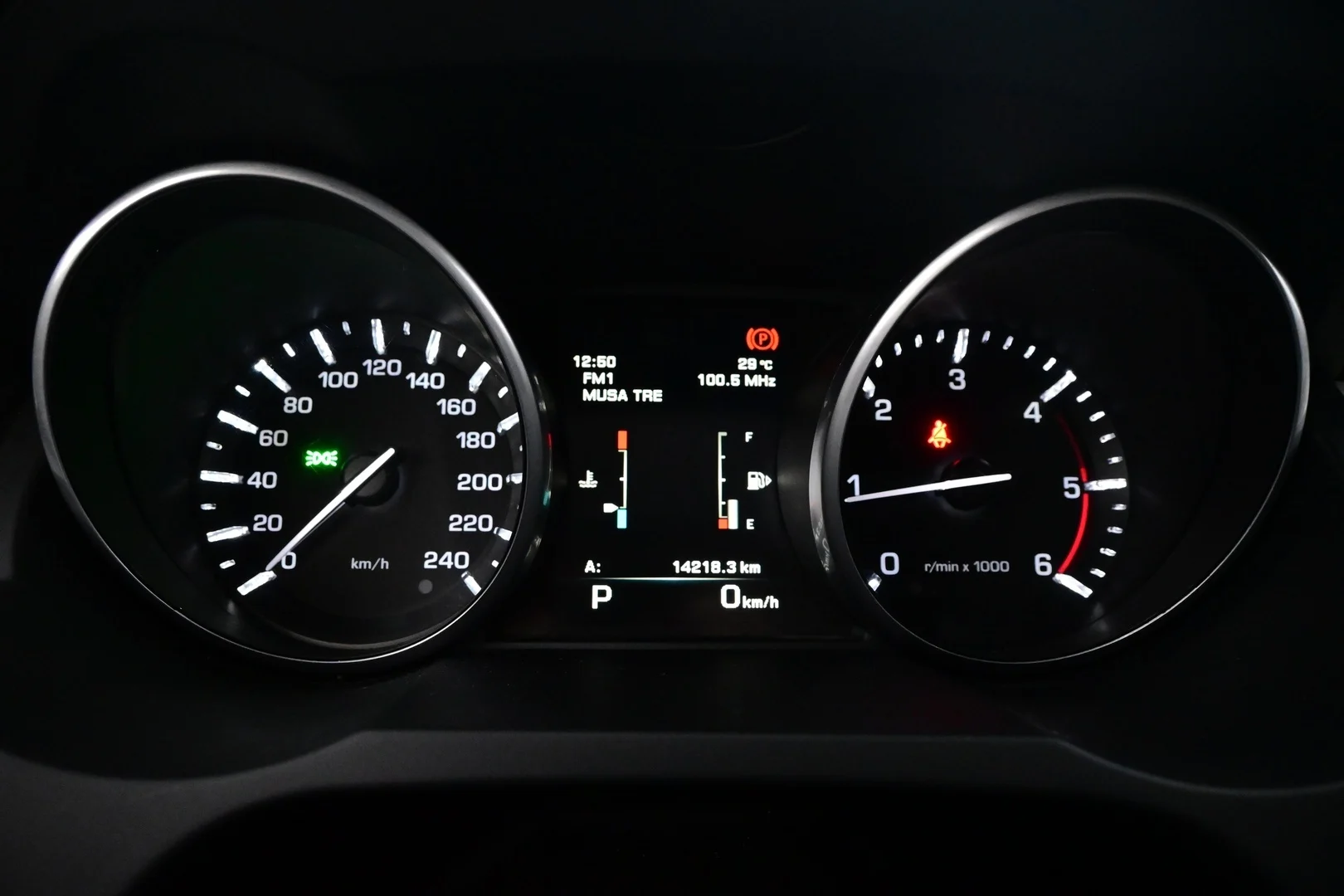Car Image - 1mEab8oC9X64CwOmq8rwDN