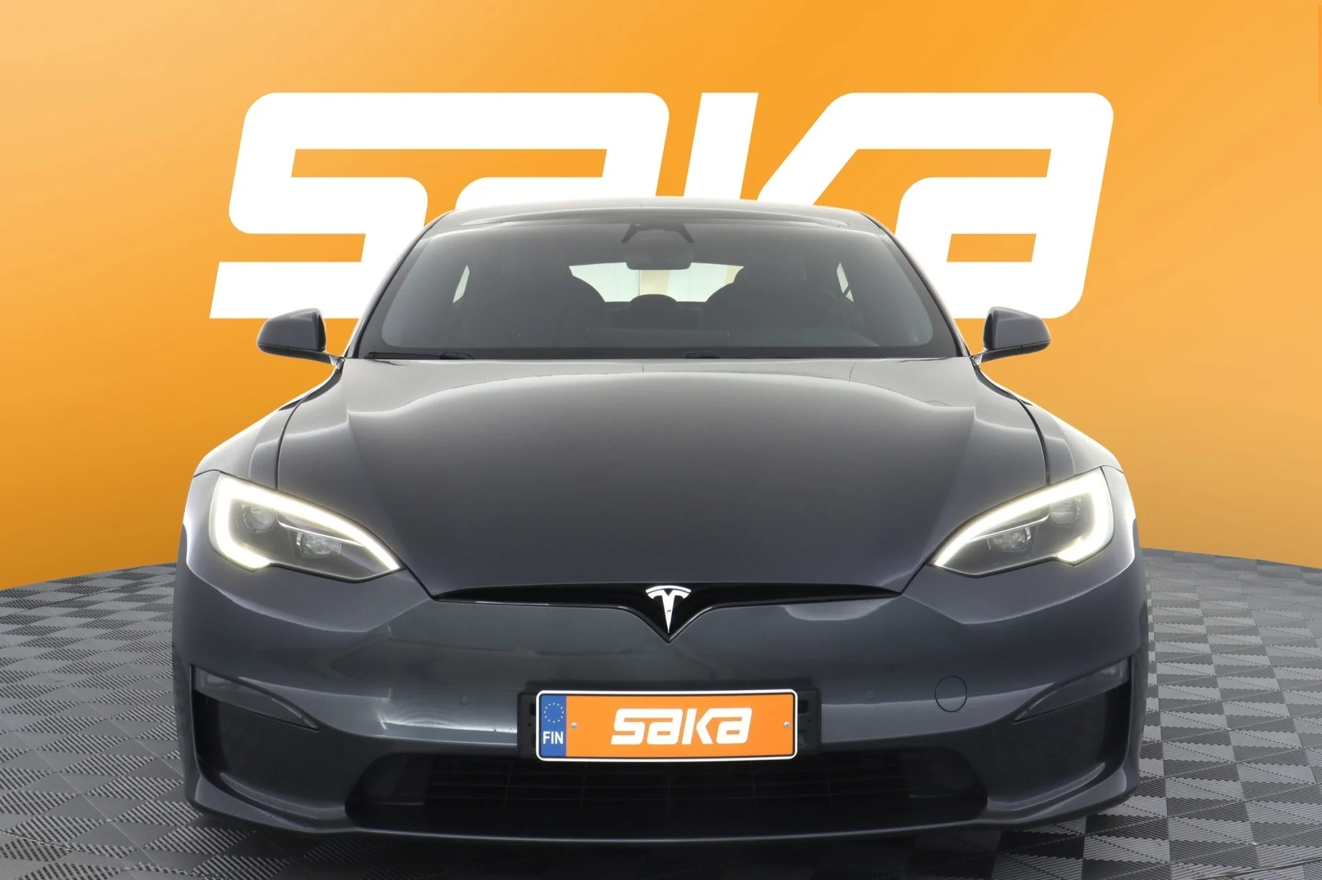 Car Image - 6vIkF36FbUxfPrQAL69Drq