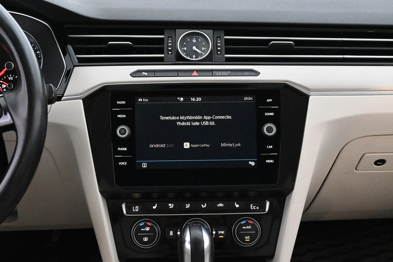 Car Image - 7cn4CmvgLgvDHSs0b8H5mv
