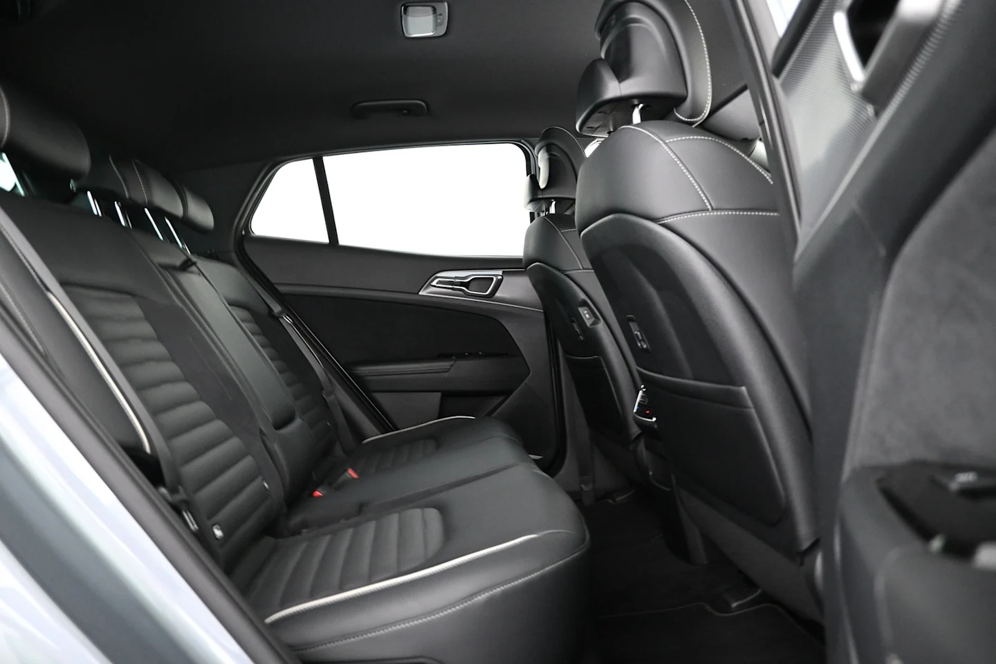 Car Image - 1yqdAczyaTzx3g9MVCuj0G