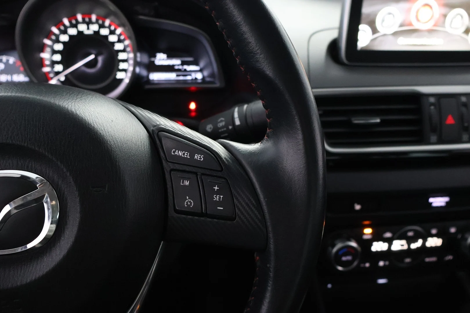 Car Image - 7bhaW4jRa3PLSUbbtlP35r
