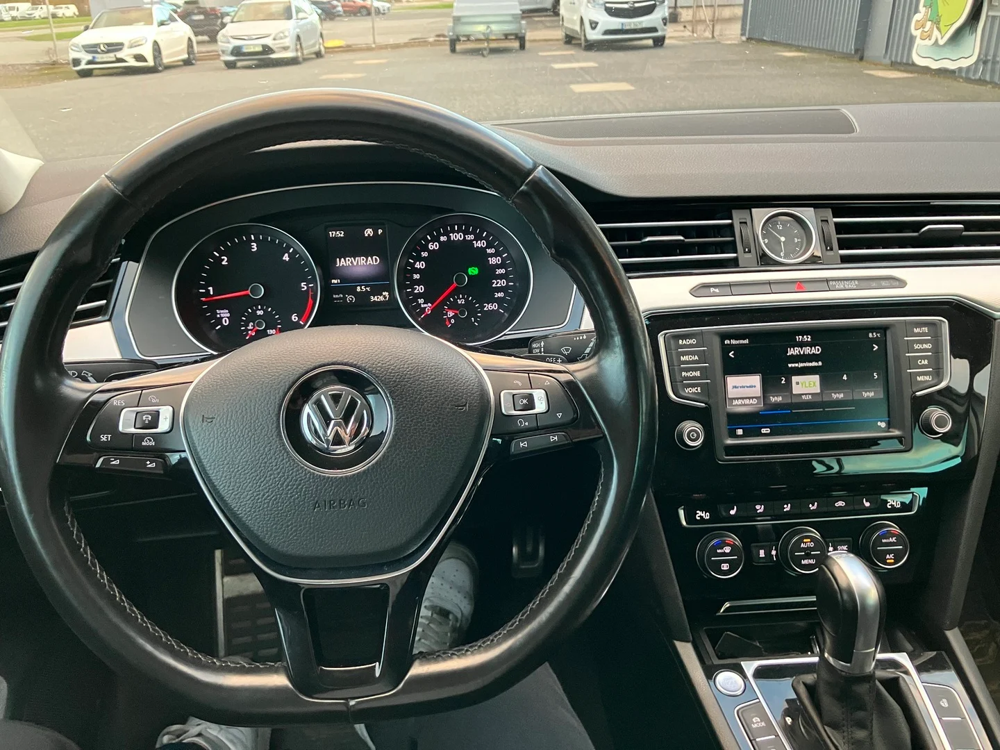 Car Image - 6dd0ECuxBJ1Y5W2Cq0Fu9S