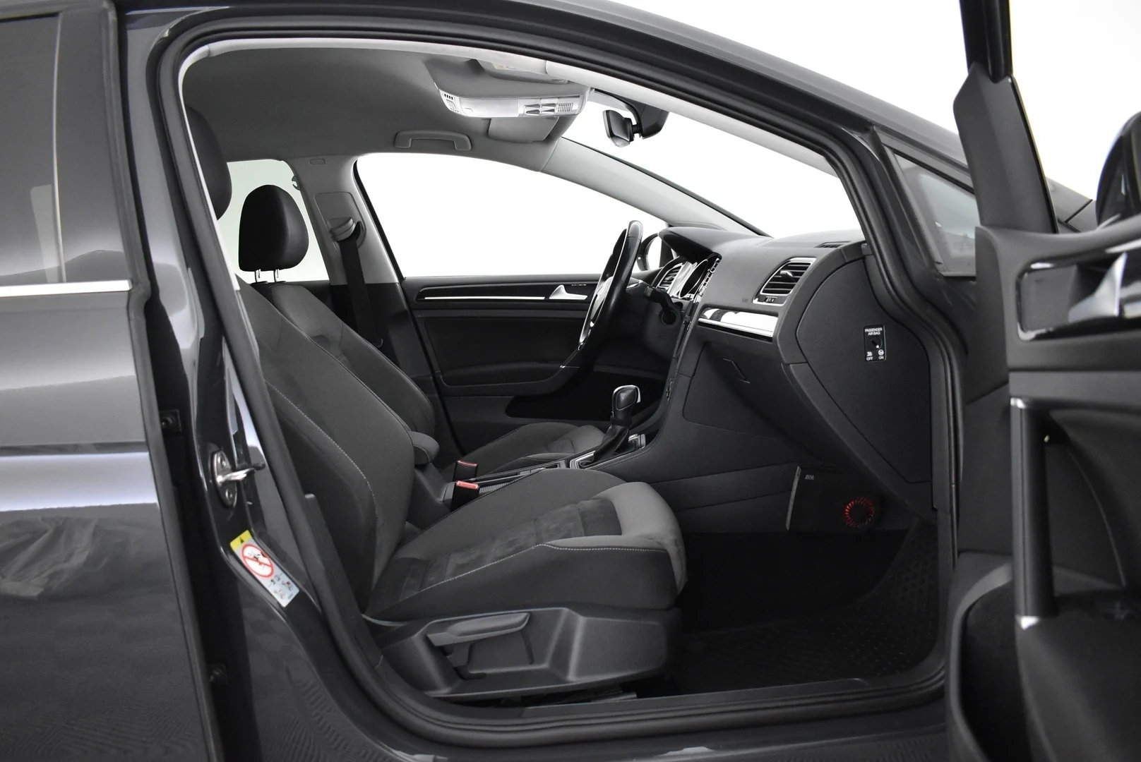 Car Image - 6DuyqSPk4HX3Xu4KCwZuI9