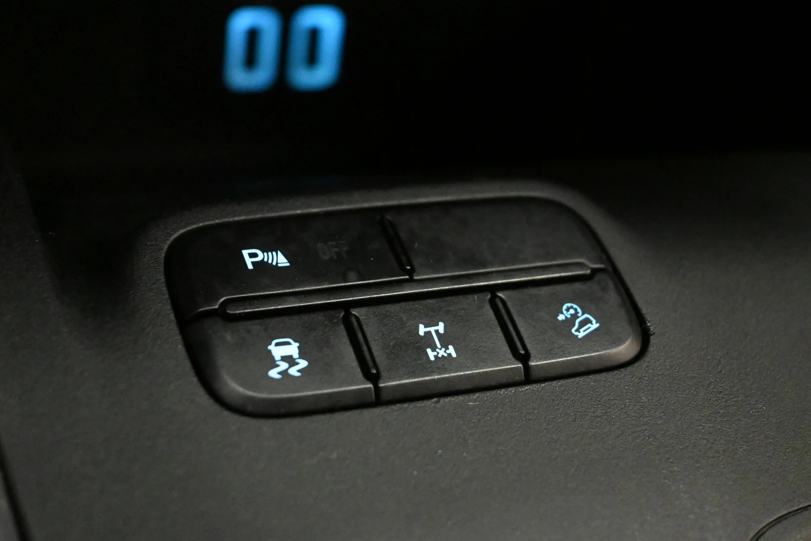 Car Image - 6jX5lvTFVPtBdoZV6VfTfz