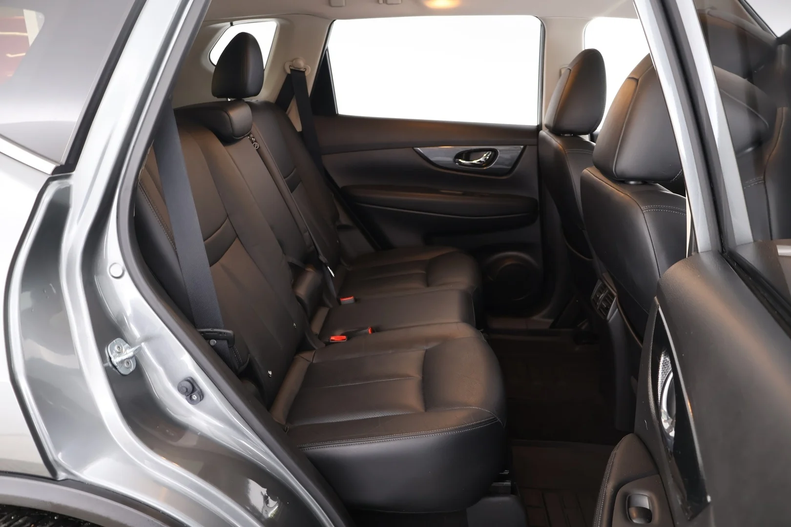 Car Image - 5CHOeorzWyJ4CWWpH1hEZ7