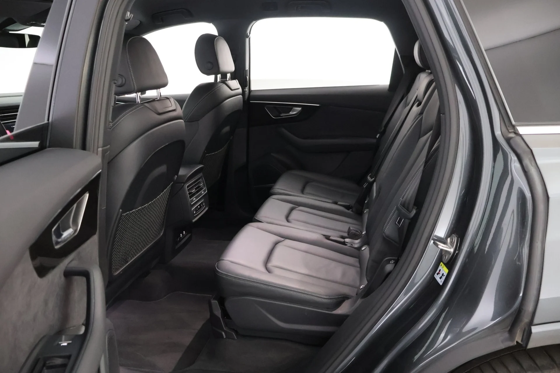 Car Image - 7od7PUCatggpWrAIWVrwoQ