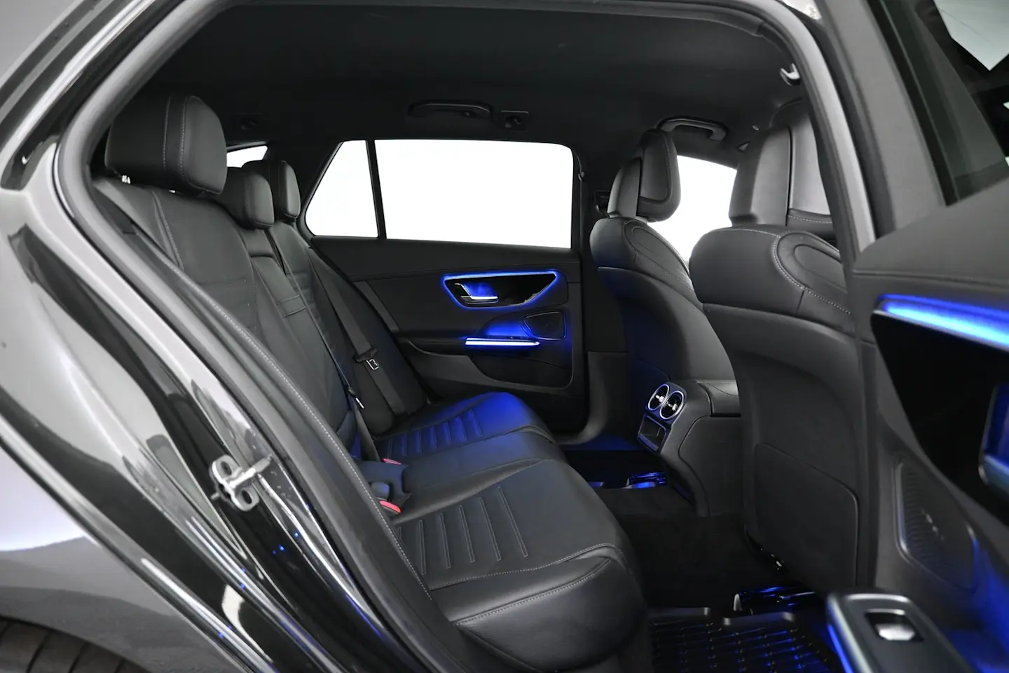 Car Image - 6wC6dlVBCWbJ5RjLPe47et