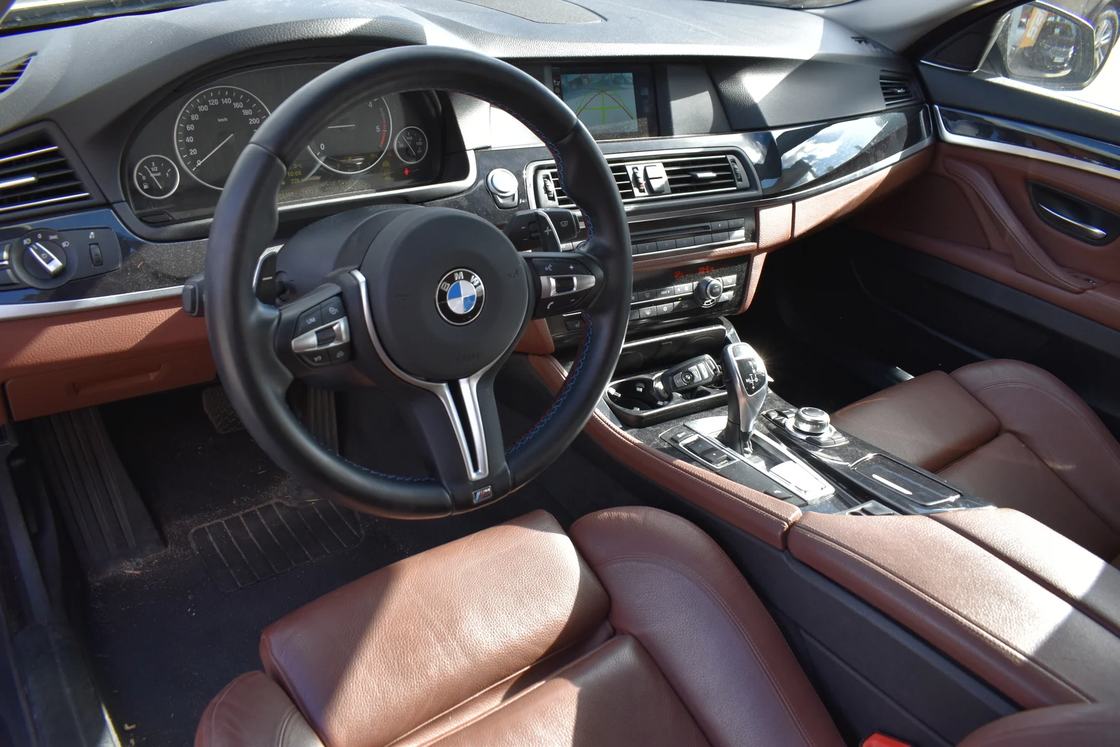 Car Image - 3Y3qDo8fgtbfjVHBZOt63L