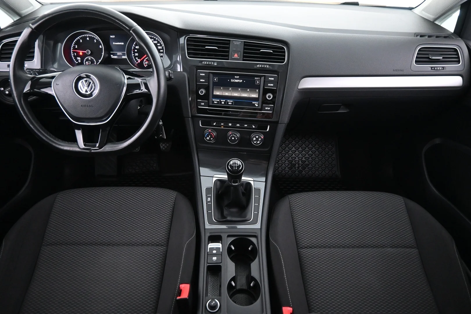 Car Image - 5YxZA9G4IeALDXHZgMwjIO