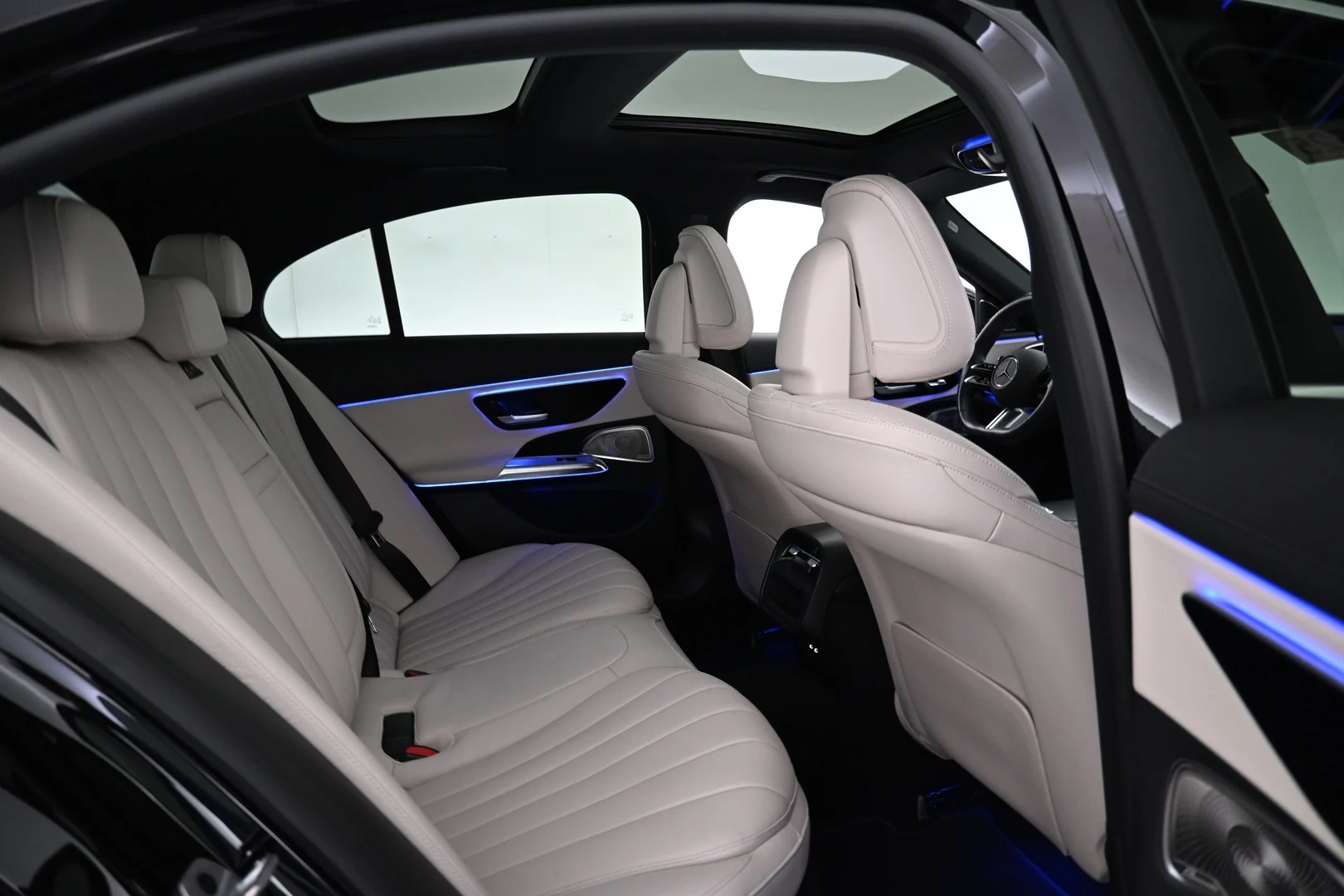 Car Image - 6xzcUFSou4sEgUmEXhhEA1