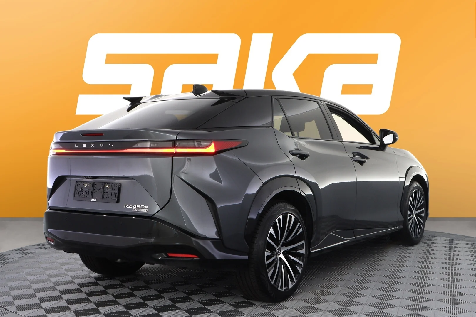 Car Image - 2yuApE4F2m7xm6dGHTB42C