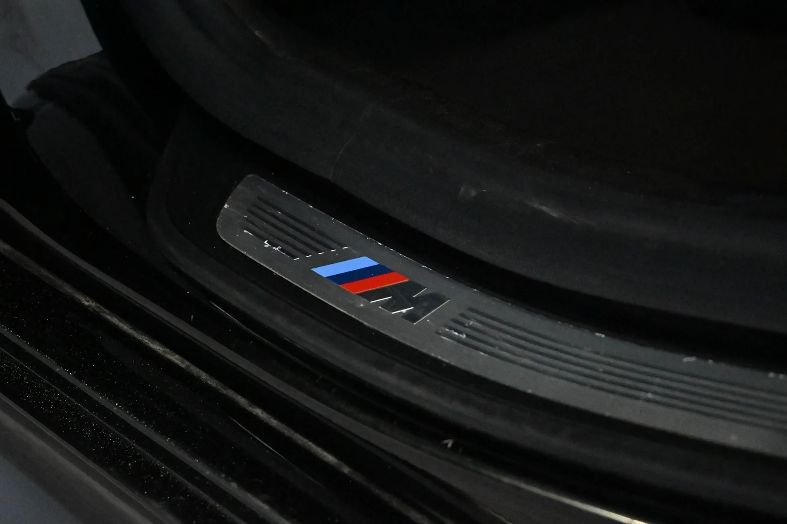 Car Image - 2o1gCc1g2a1InX1EMw4ngK