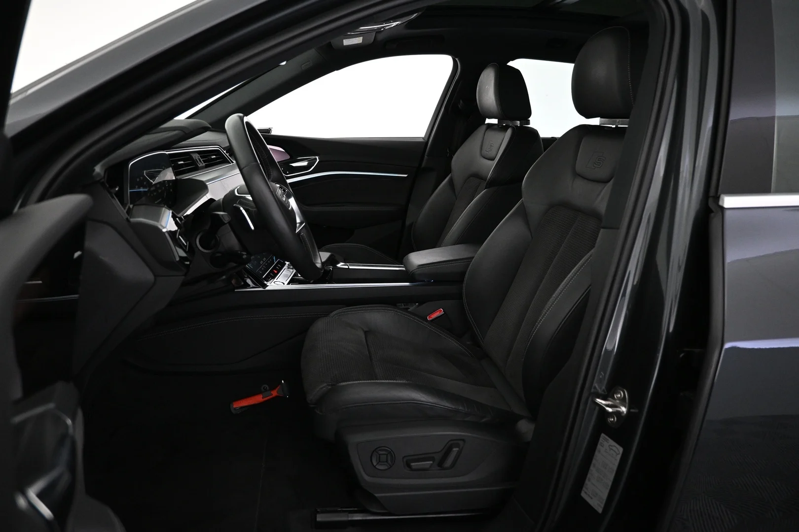 Car Image - 4jylw71Q0ntM0y0US8IULY