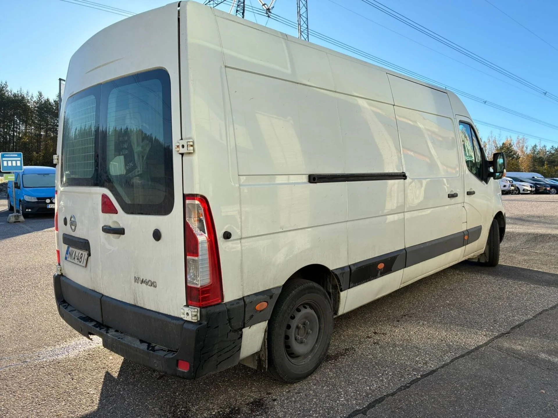 Car Image - U9c3ingfBXJpq0KbEd0nN