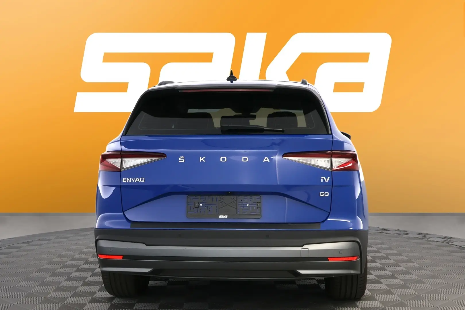 Car Image - 6QmjcAPWgYFlFawR7Aaz8s