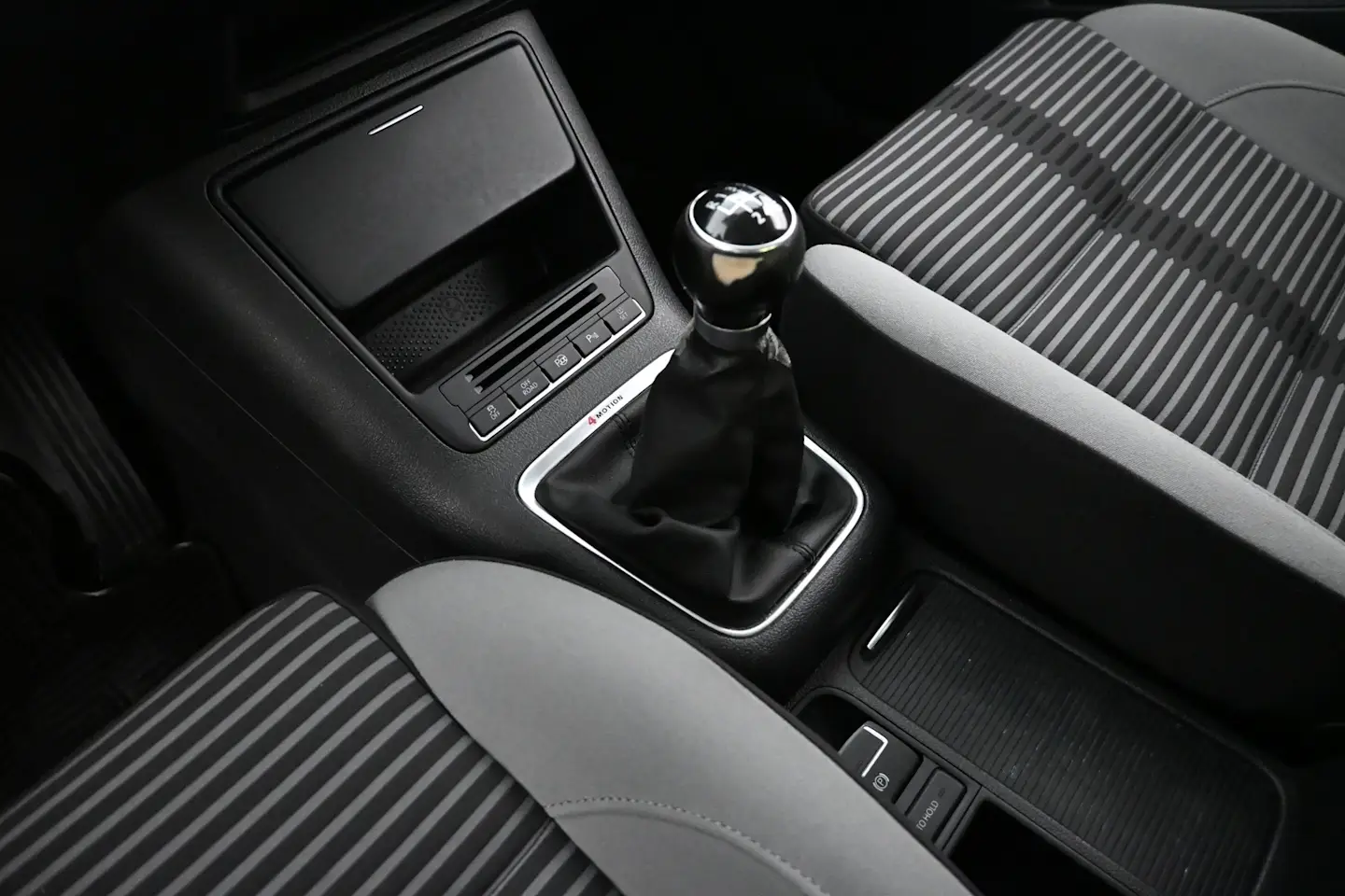 Car Image - 4KEKr0xuxUIpmBJrGd71ip
