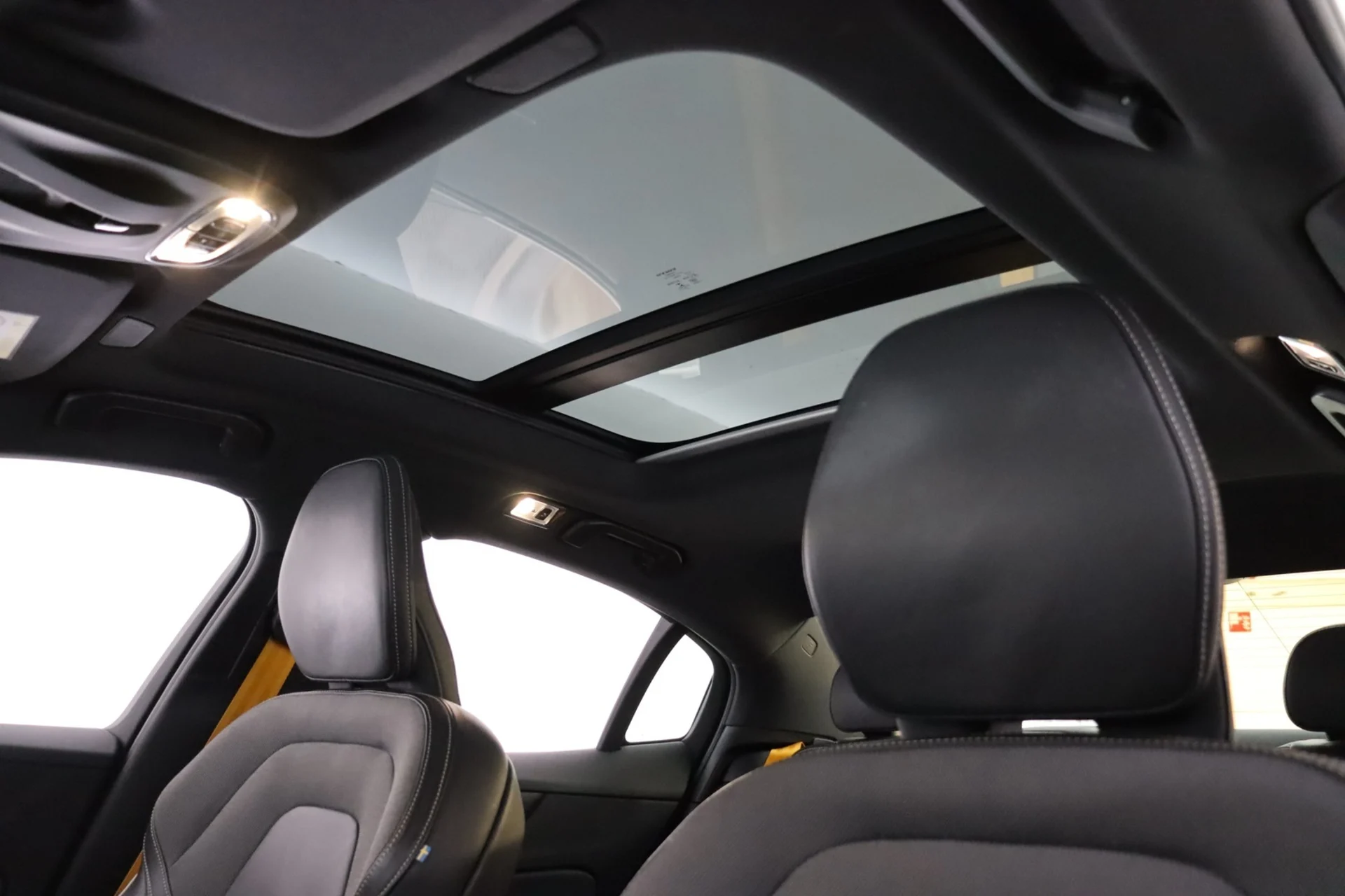Car Image - 7bccPCuA6FMWp4H9eMiyGm
