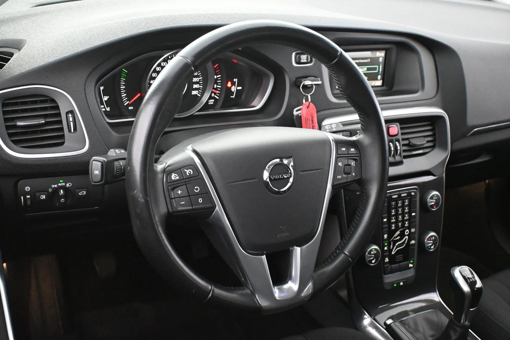 Car Image - 77sEmz1cmKMuus3YVEFypd