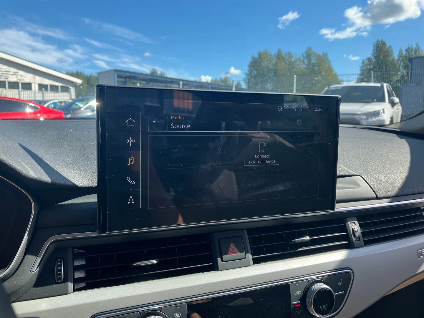 Car Image - 1Mpar57Bm4EUOhXoRNGDjL