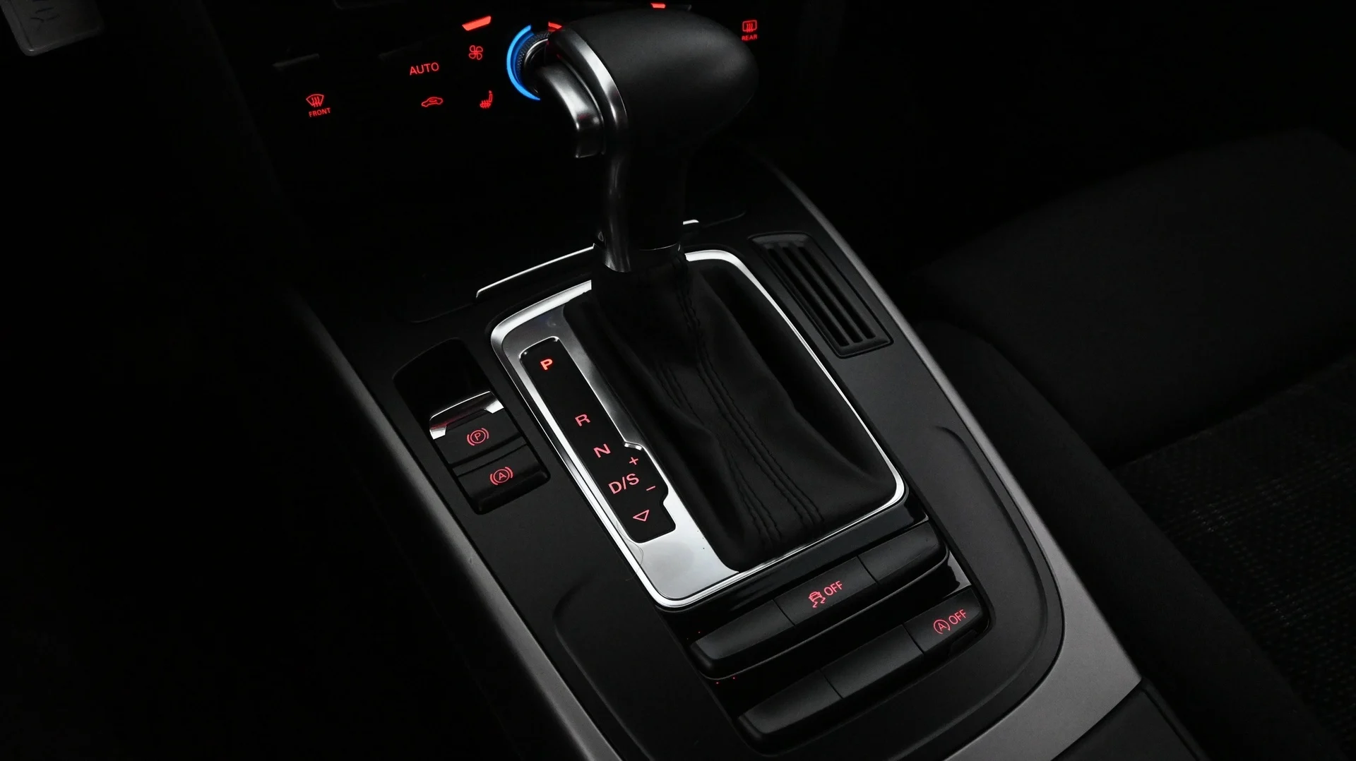 Car Image - 5D4kA4gDnjNbd0xuAZLVhM