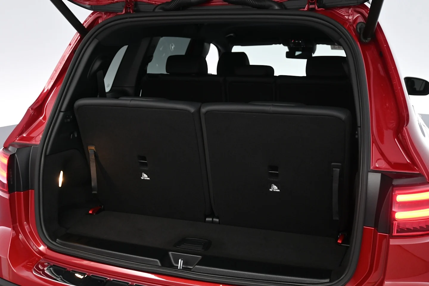 Car Image - 2Nfziu1VwiOc6Bh464ES4F