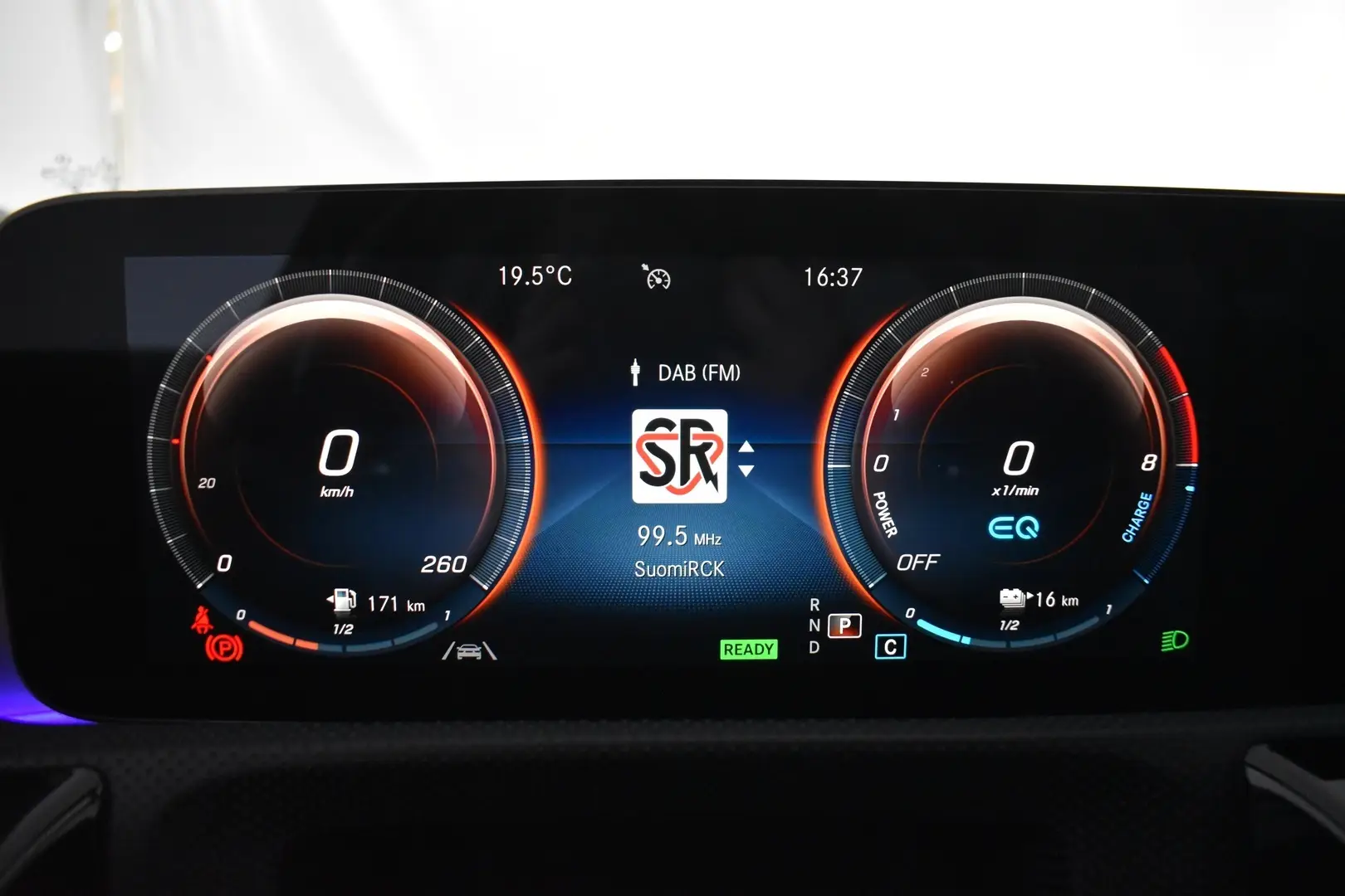 Car Image - 65i1ArUqrD26i5Yop890DL