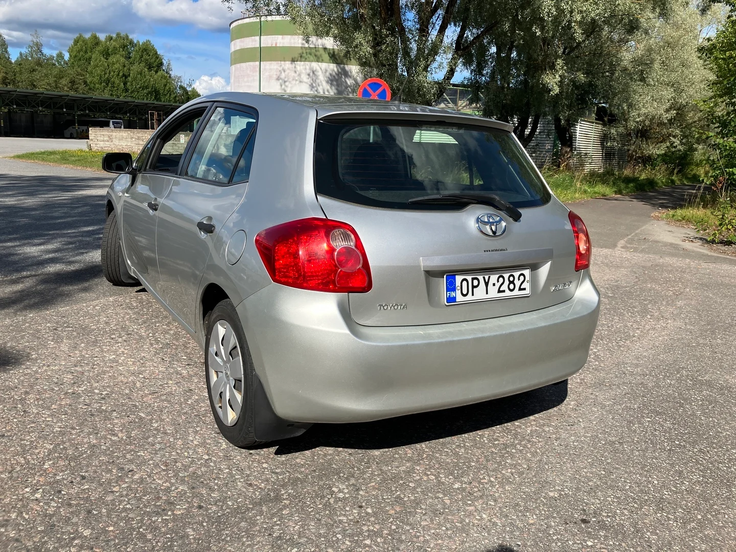 Car Image - 2rD78yTmOlVrgECNfAahNT