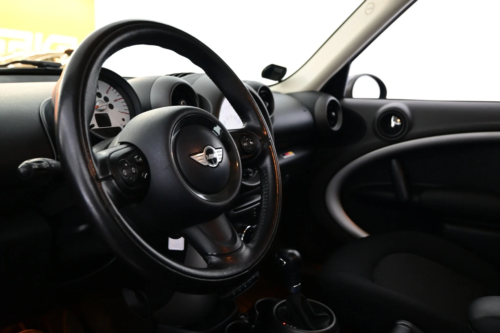 Car Image - 3nqTjSEN4tK6D2UYaNmNBM
