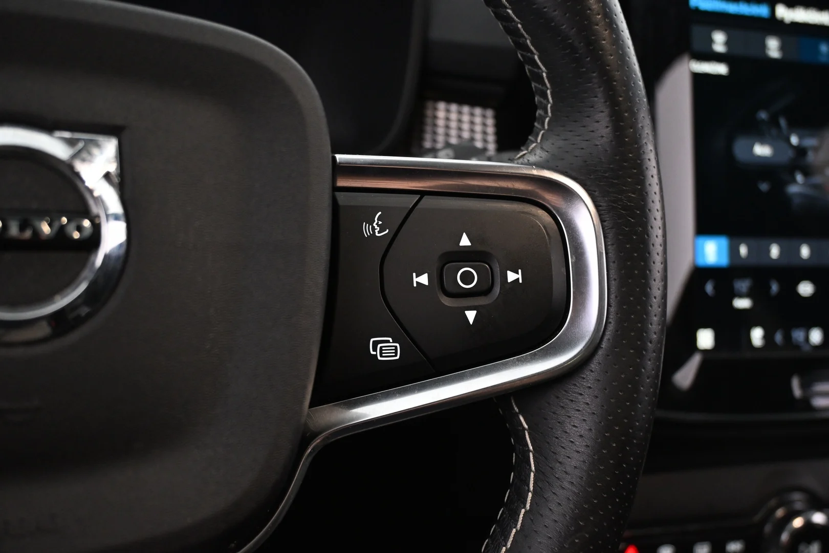 Car Image - 2L4mb0rJTO92G5GIX6KOkT